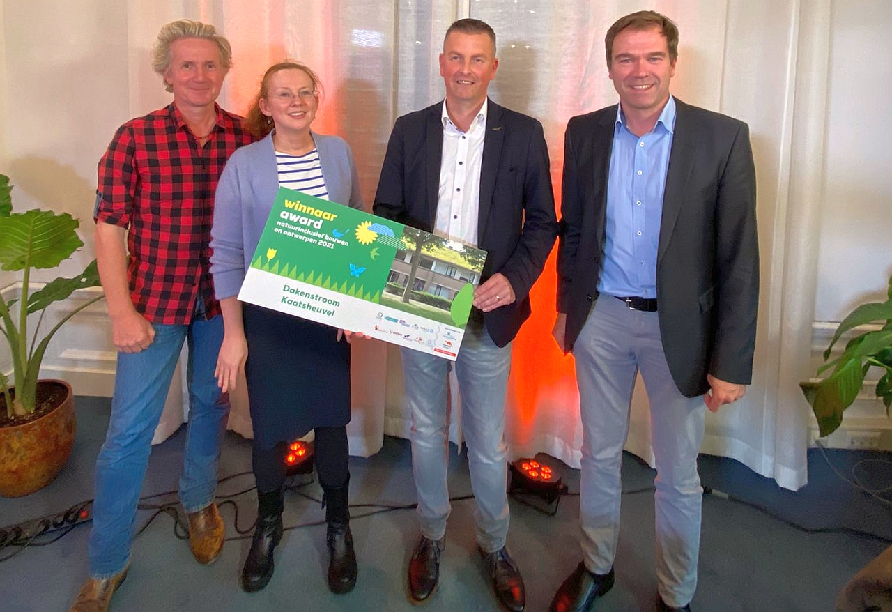 Dakenstroom wint Award Natuurinclusief Bouwen en Ontwerpen